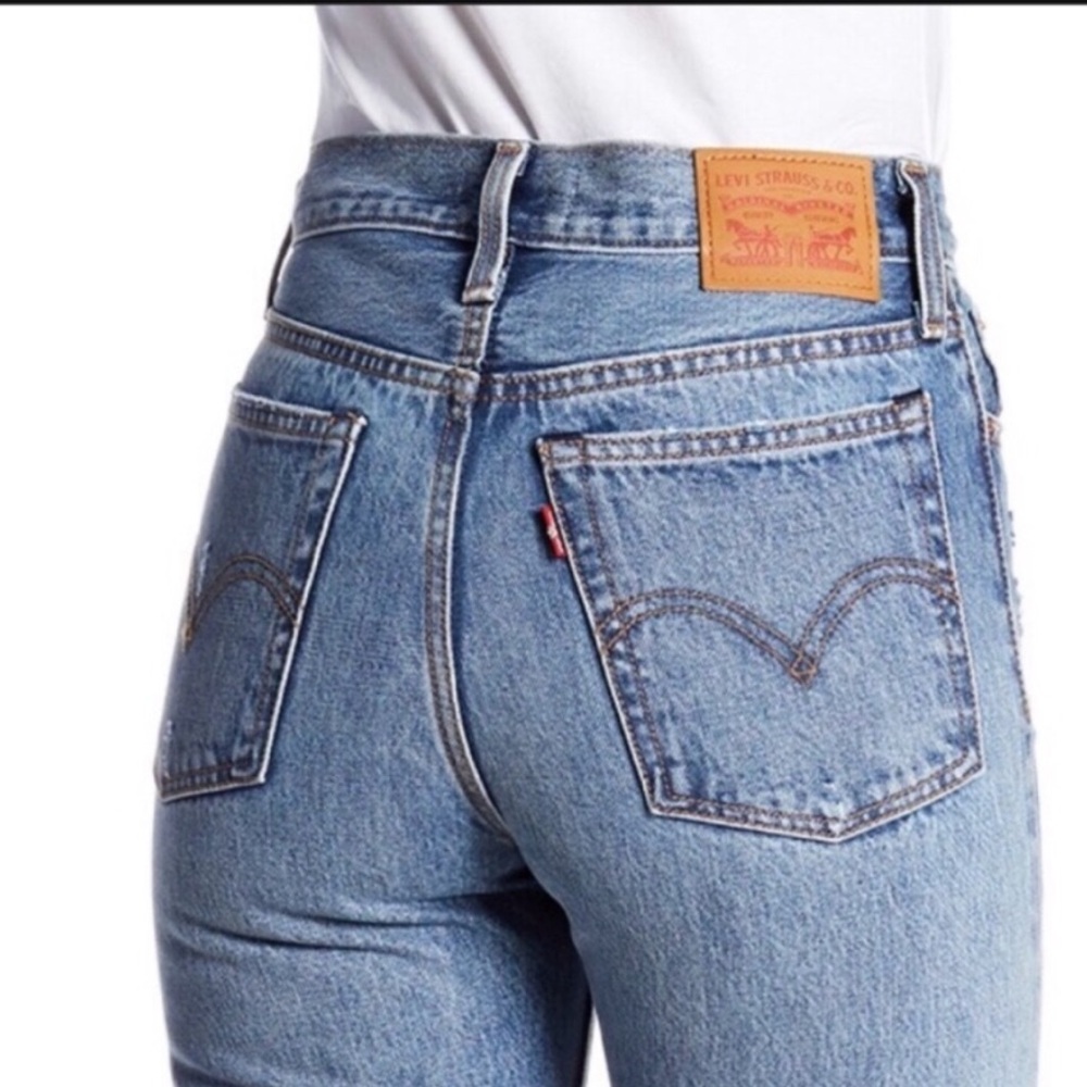 Levi’s wedgie straight jeans